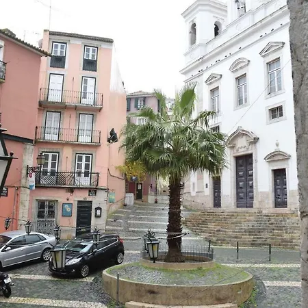 The Spot In Alfama Апартаменты Лиссабон